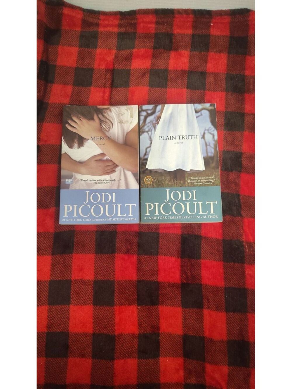 Jodi Picoult 2 Book Lot Mercy & Plain Truth Paperback Novels Drama Fiction